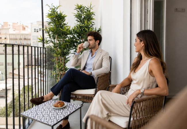 Apartamento en Valencia - Luxury Stay | 4 Personas | Balcón | Centro Ciudad