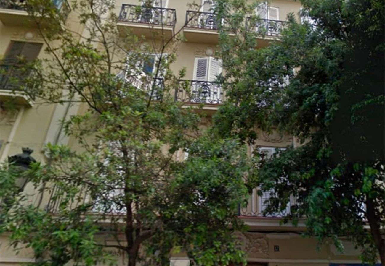Apartamento en Valencia - Luxury Stay | 4 Personas | Balcón | Centro Ciudad