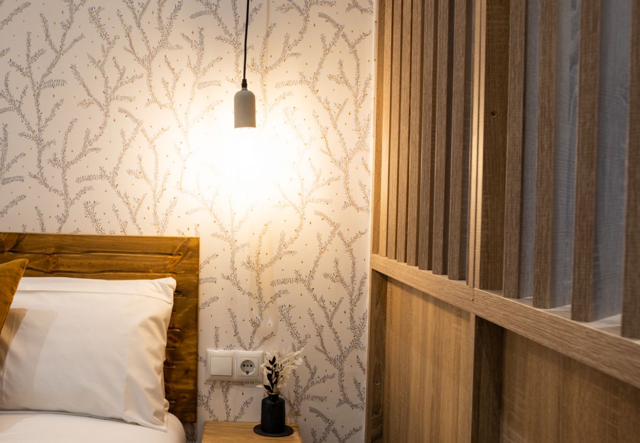 Apartamento en Valencia - The Sea Rooms II | AC & WIFI | 15 min Playa