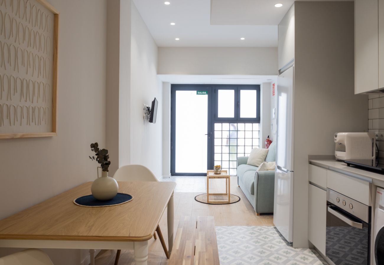 Apartamento en Valencia - The Sea Rooms III | AC & WIFI | 15 min Playa