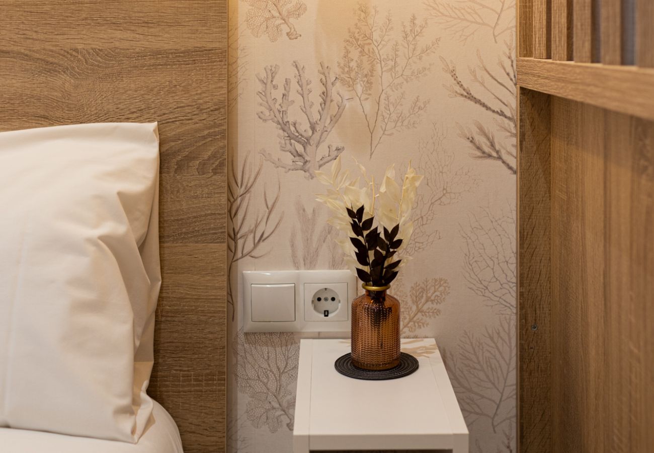 Apartamento en Valencia - The Sea Rooms IV | AC & WIFI | 15 min Playa