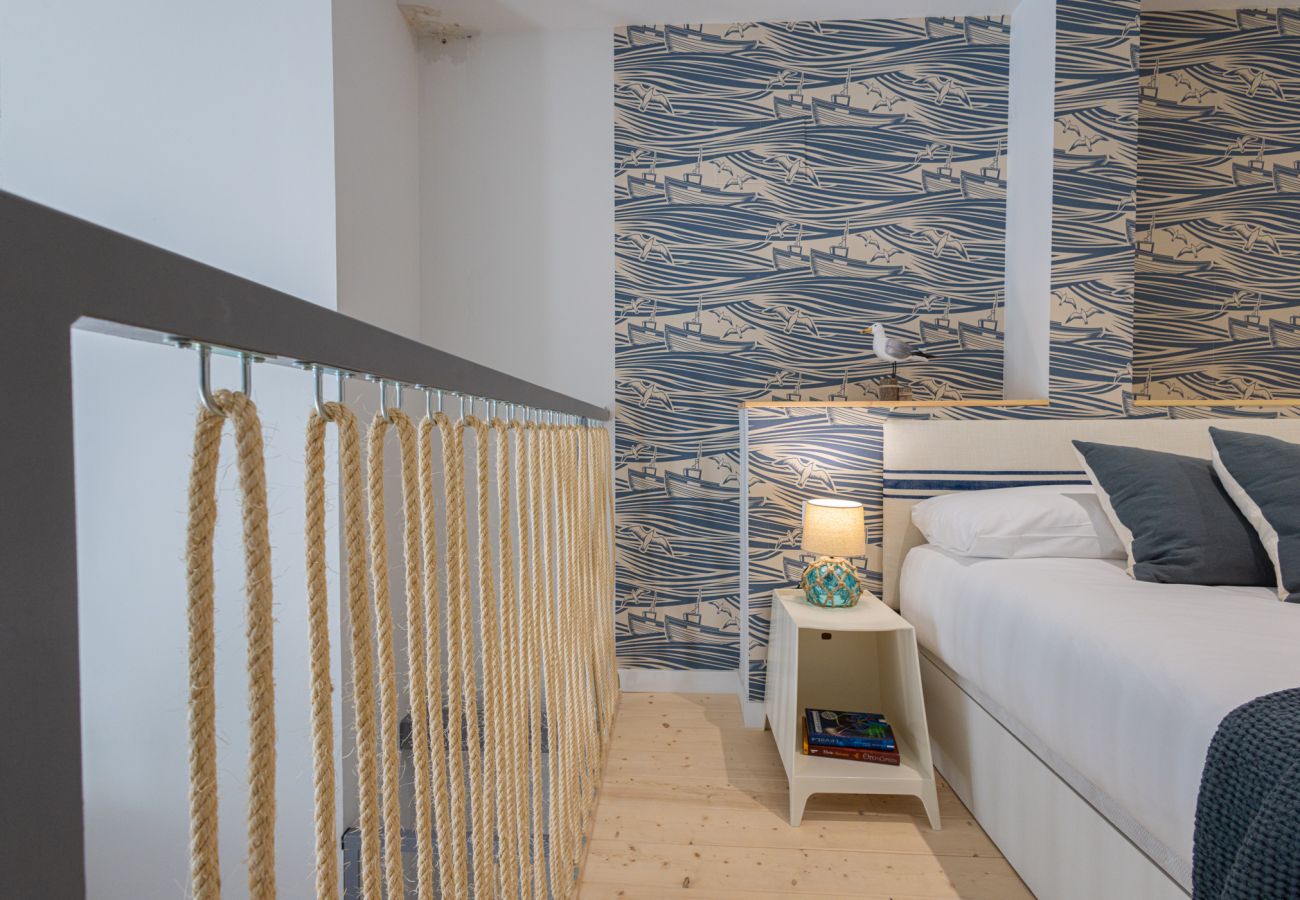 Apartamento en Valencia - Pirate Duplex IV | 4 Viajeros | AC WiFi | 15 min Oceanografic
