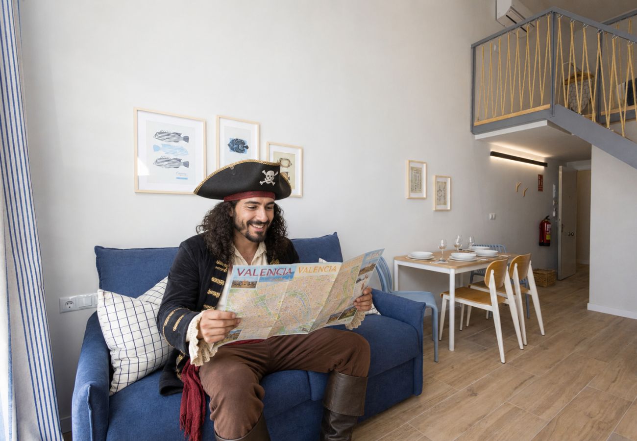 Apartamento en Valencia - Pirate Duplex VI | 4 Viajeros | AC WiFi | 15 min Oceanografic