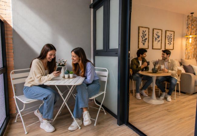 Apartamento en Valencia - Olive Loft I | AC and WIFI | 10 min City Center