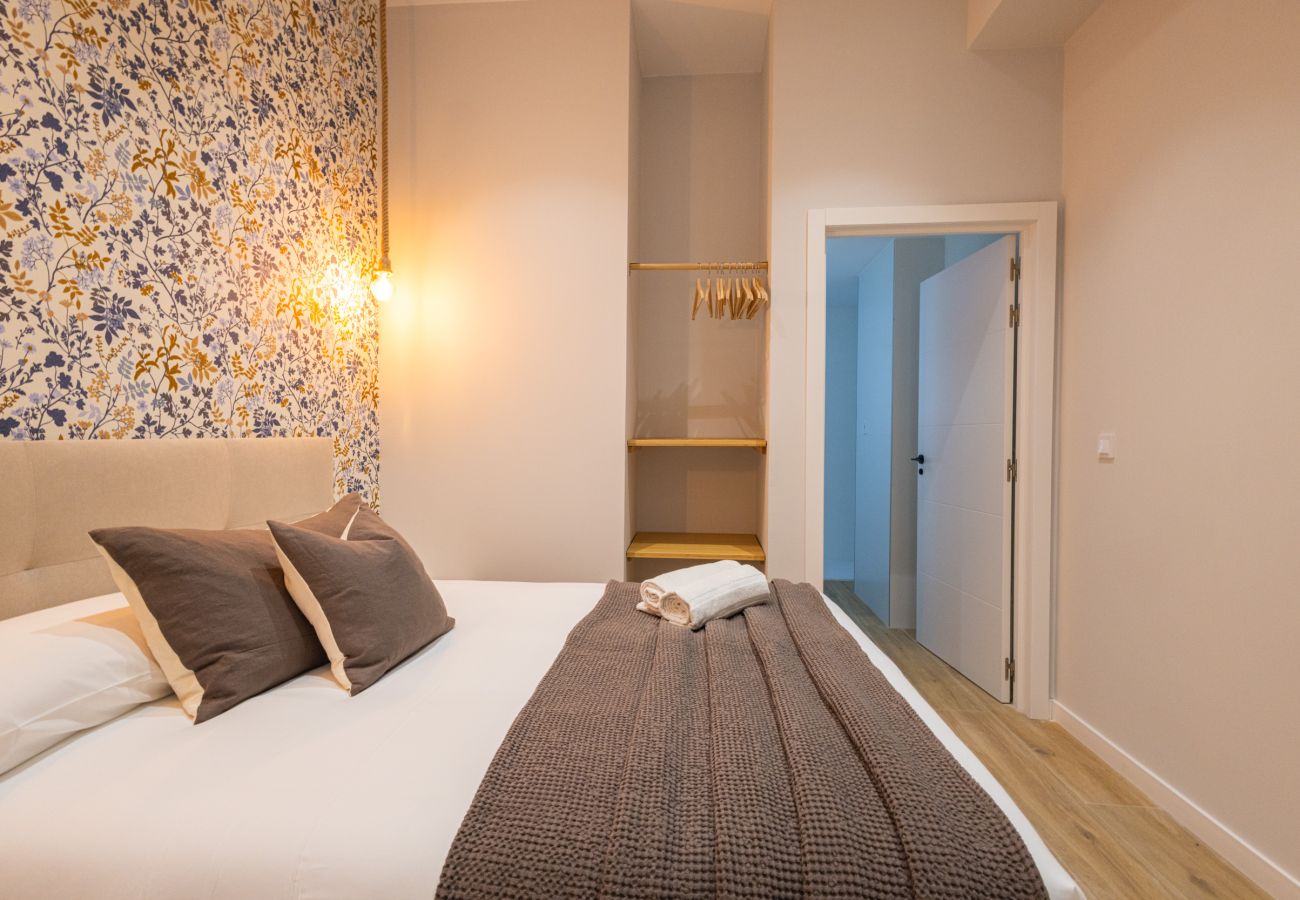 Apartamento en Valencia - Olive Loft I | AC and WIFI | 10 min City Center