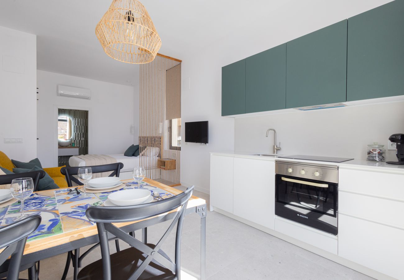 Apartamento en Valencia - The Sorolla Apartment IV | AC & WiFi | 4 Viajeros