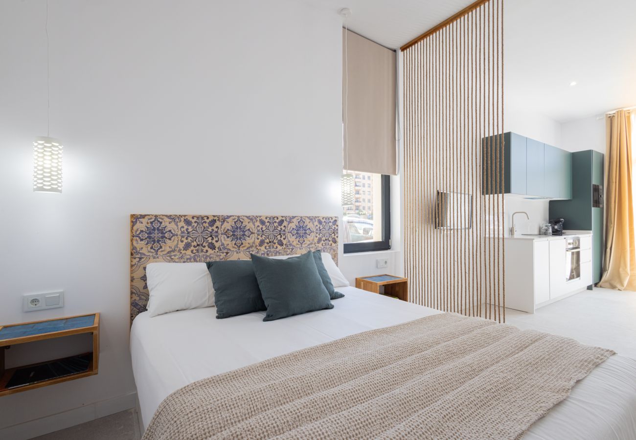Apartamento en Valencia - The Sorolla Apartment IV | AC & WiFi | 4 Viajeros