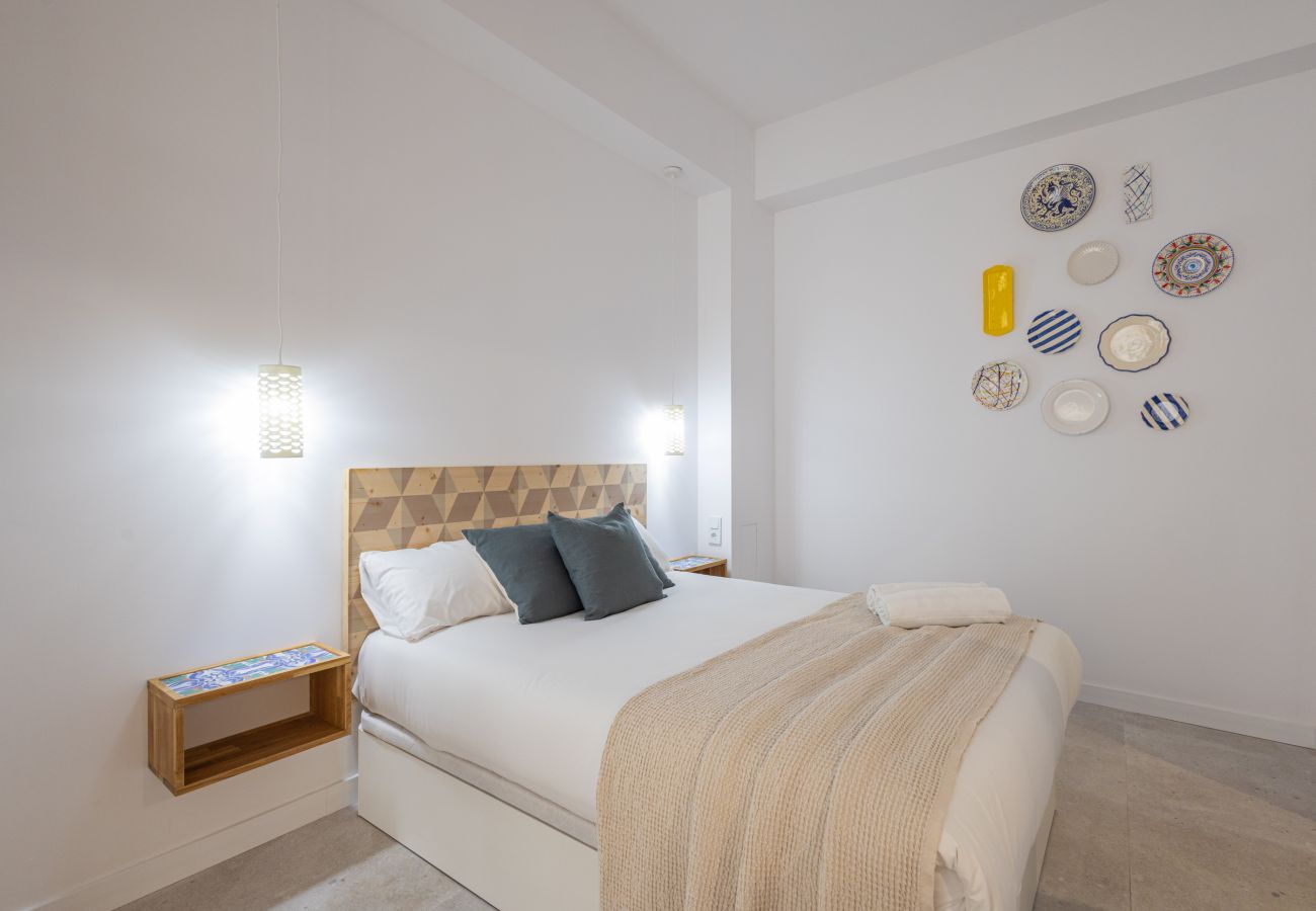 Apartamento en Valencia - The Sorolla Apartment V | AC & WiFi | 4 Viajeros