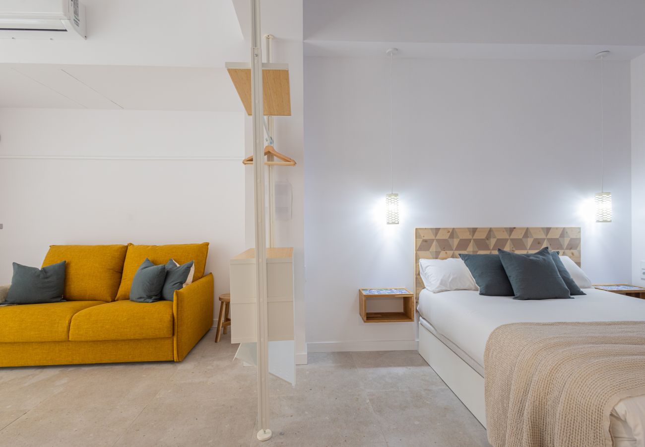 Apartamento en Valencia - The Sorolla Apartment V | AC & WiFi | 4 Viajeros