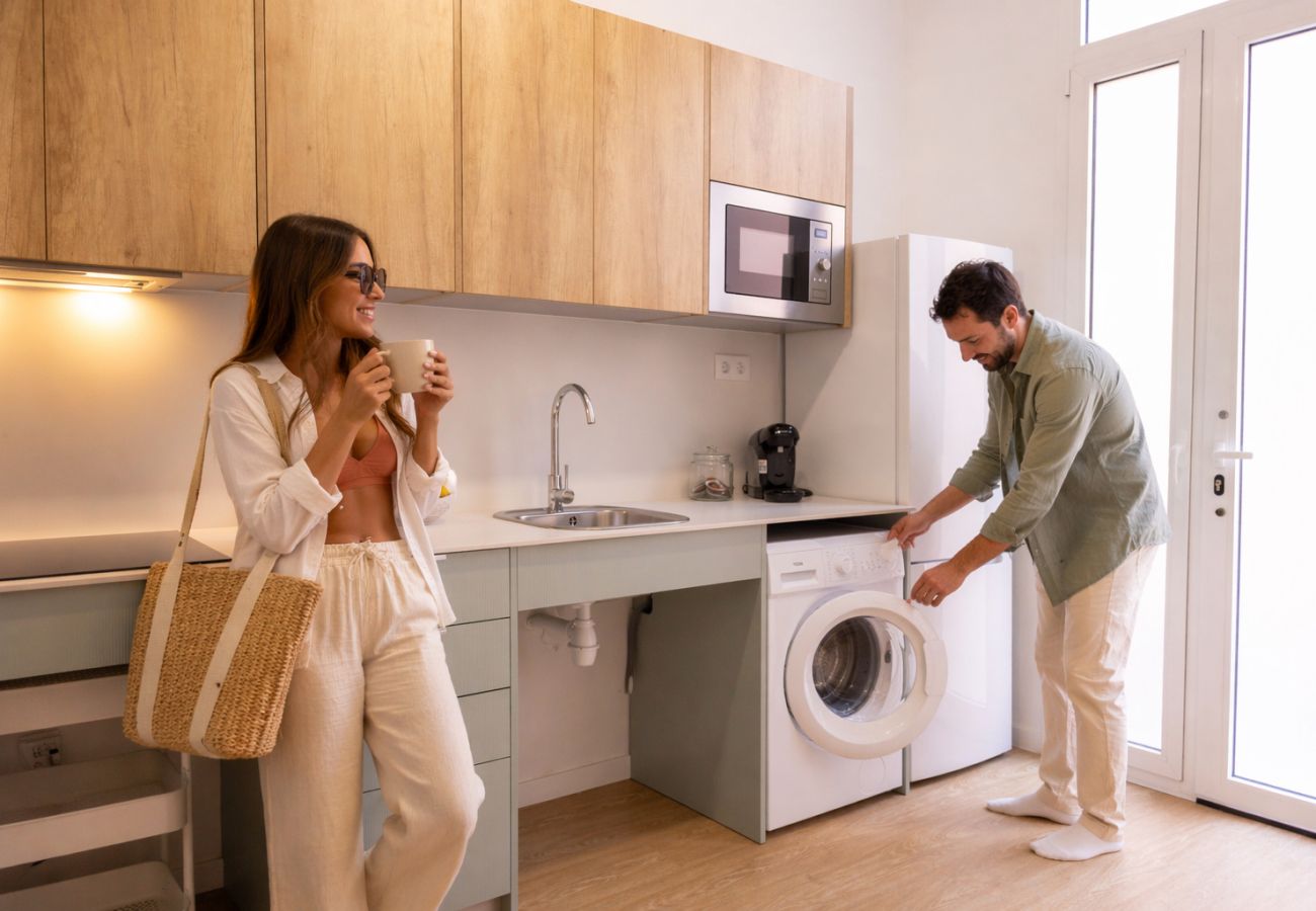 Apartamento en Valencia - Maritim Studios I | 4 Viajeros | AC-WIFI | Near Beach