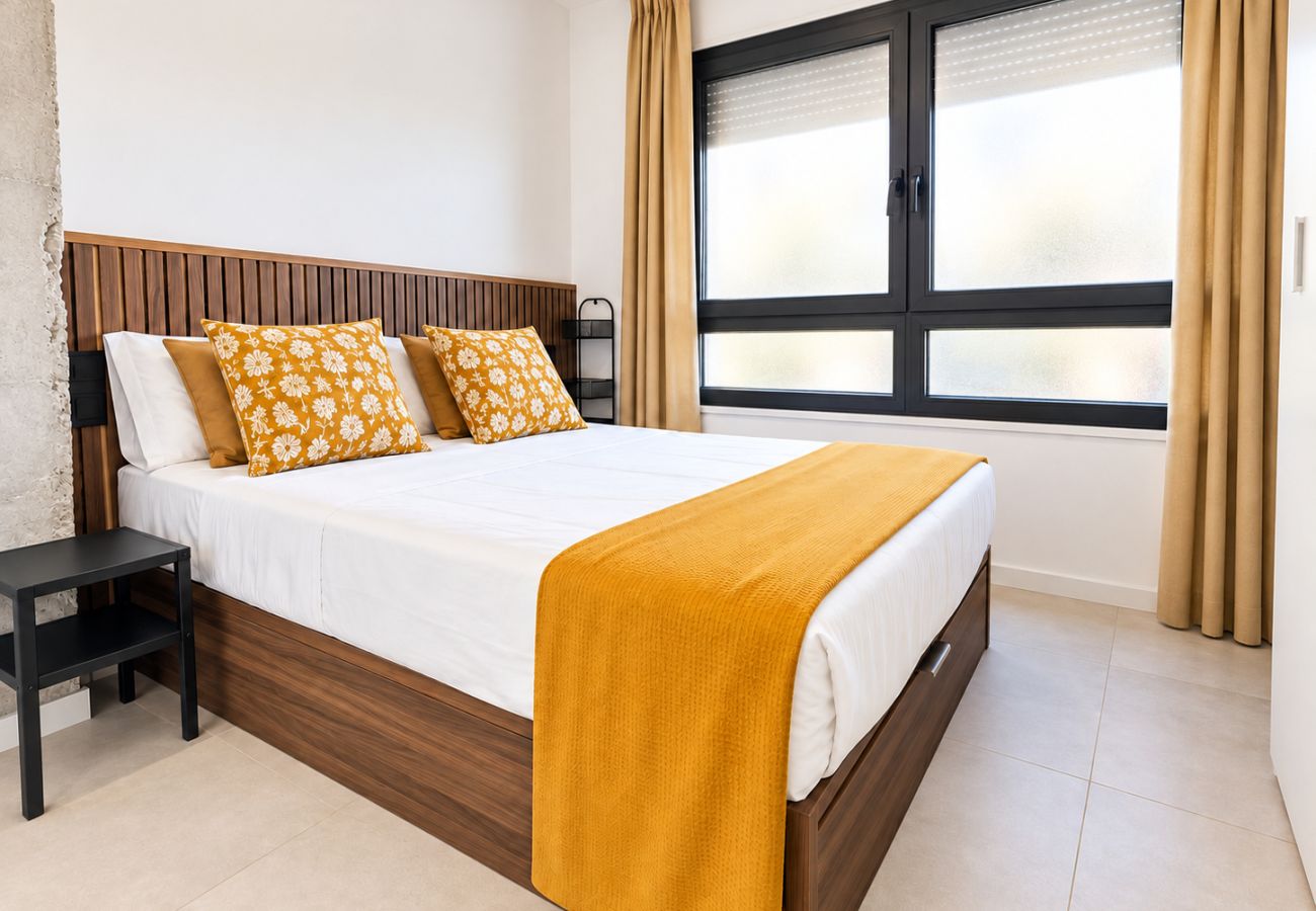 Apartamento en Valencia - The Maritime Studios I | Cerca de la Playa y Puerto