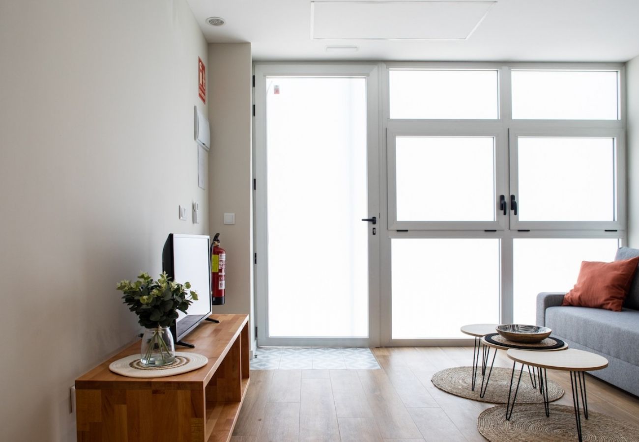 Apartment in Valencia / València - Port Suite VII | 6 Guests | AC & WiFi | 15 min Ciudad Artes