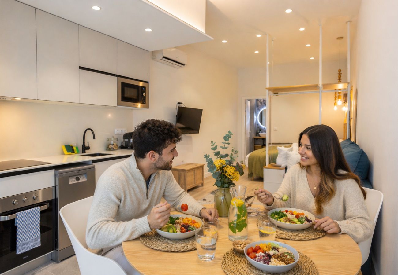 Studio in Valencia / València - Turia Park Loft II | 4 Guests | AC and WiFi | Near ZOO