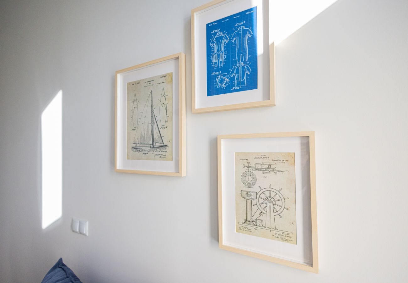 Apartment in Valencia / València - Pirate Duplex IV | 4 Guests | AC WiFi | 15 min Oceanografic