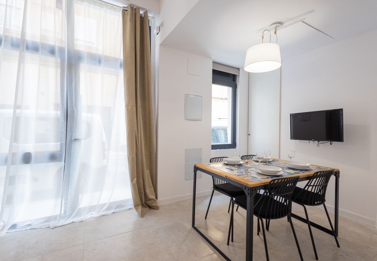 Apartment in Valencia / València - The Sorolla Apartment VI | AC & WiFi | 4 Guests 