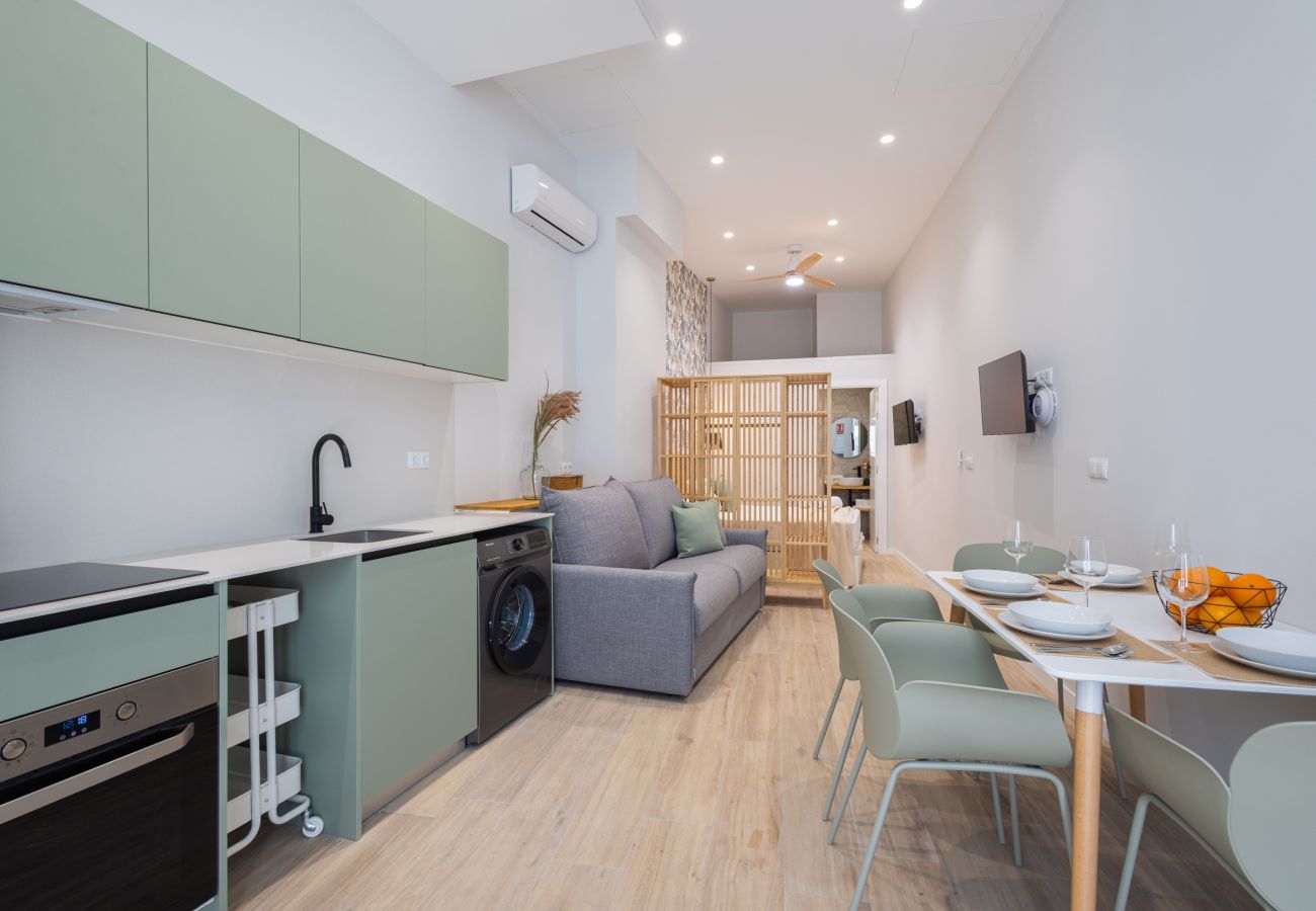 Apartment in Valencia / València - City Arts Suites I | 12 min City Arts | Pet Friendly