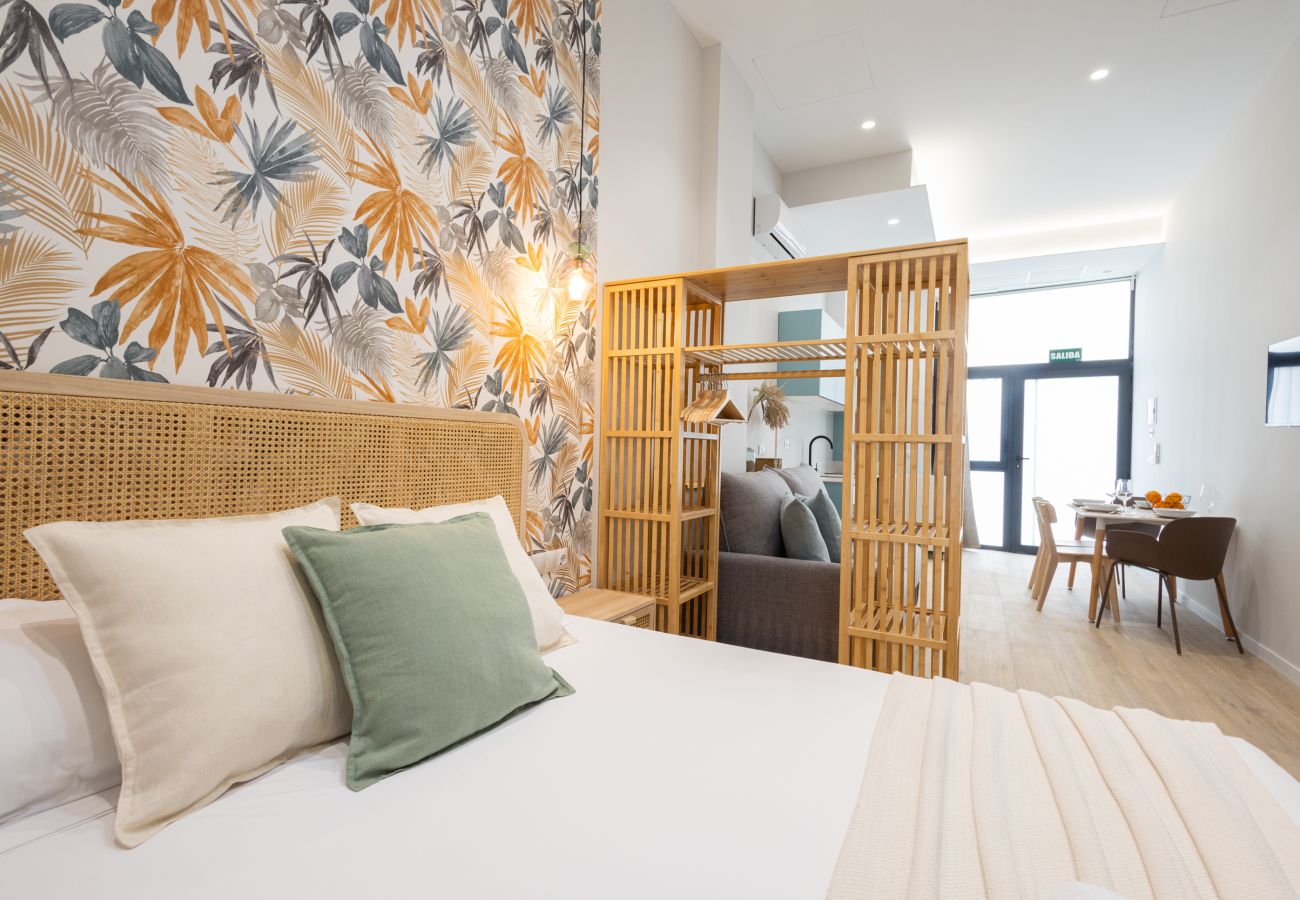 Apartment in Valencia / València - City Arts Suites II | 12 min City Arts | Pet Friendly