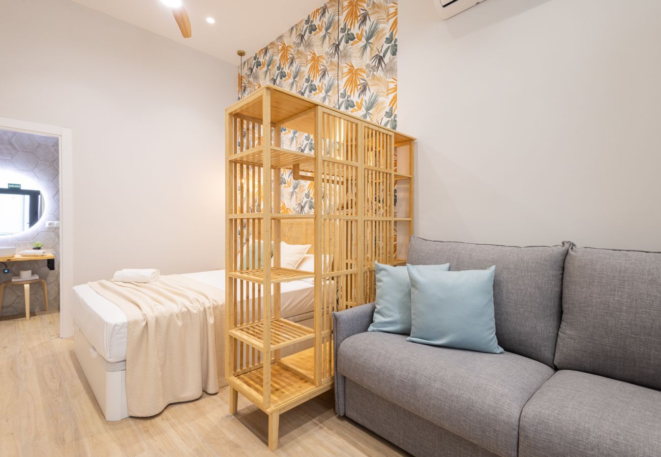 Apartment in Valencia / València - City Arts Suites V | 12 min City Arts | Pet Friendly