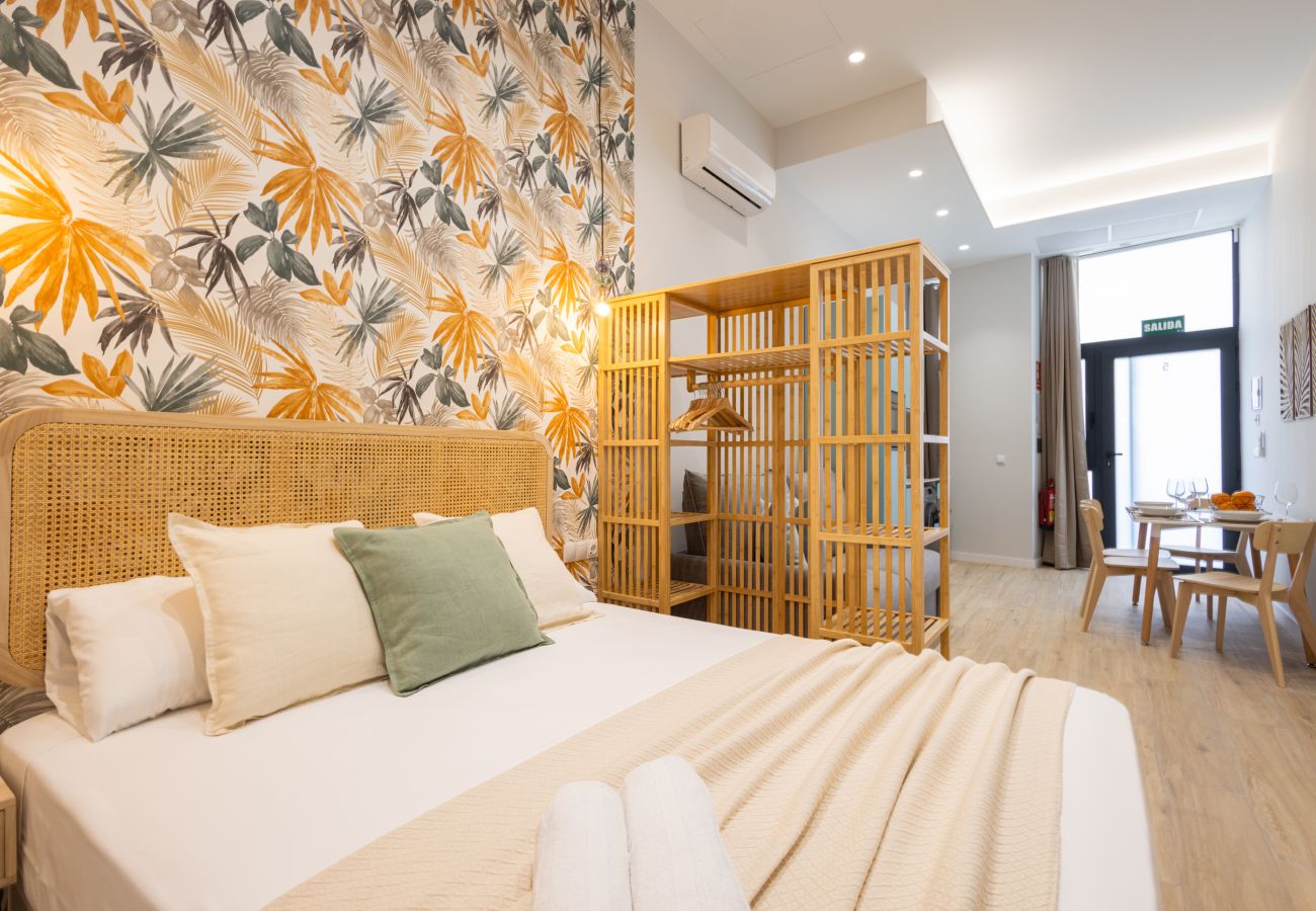 Apartment in Valencia / València - City Arts Suites V | 12 min City Arts | Pet Friendly