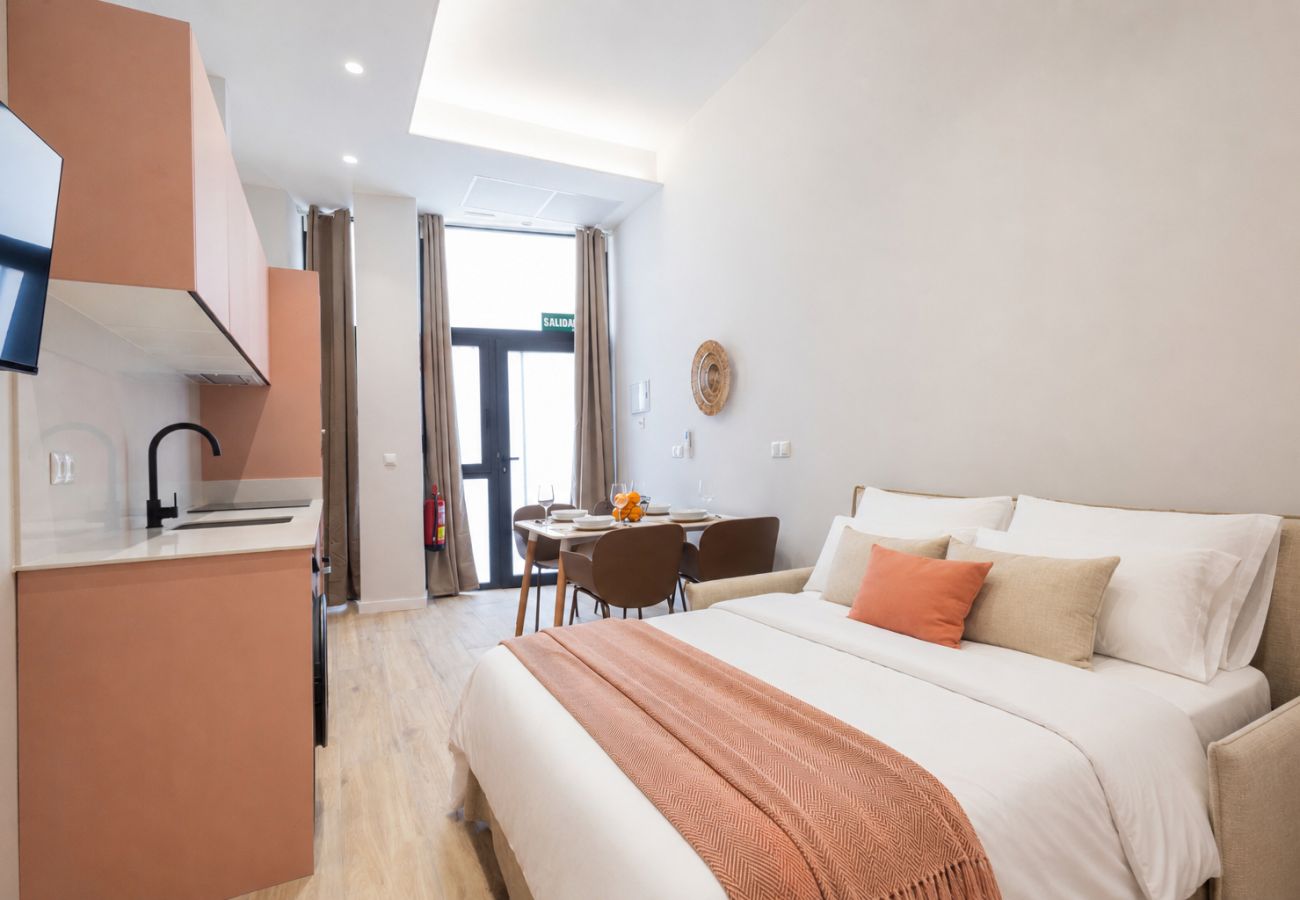Apartment in Valencia / València - City Arts Suites VI | 12 min City Arts | Pet Friendly