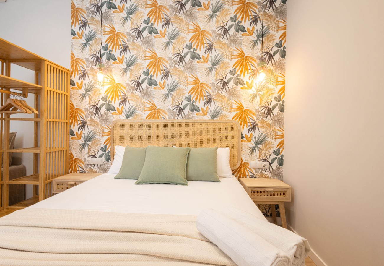 Apartment in Valencia / València - City Arts Suites VII | 12 min City Arts | Pet Friendly
