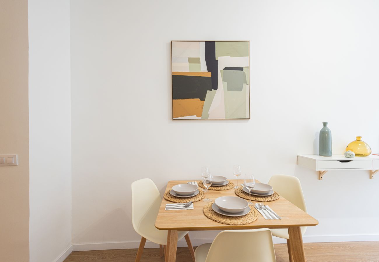 Apartment in Valencia / València - Maritim Studios III | 4 Guests | AC-WIFI | Near Beach