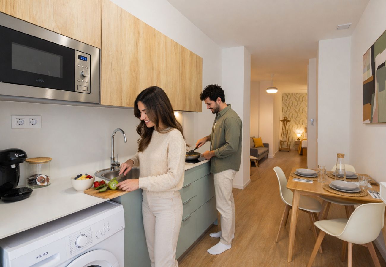 Apartment in Valencia / València - Maritim Studios III | 4 Guests | AC-WIFI | Near Beach