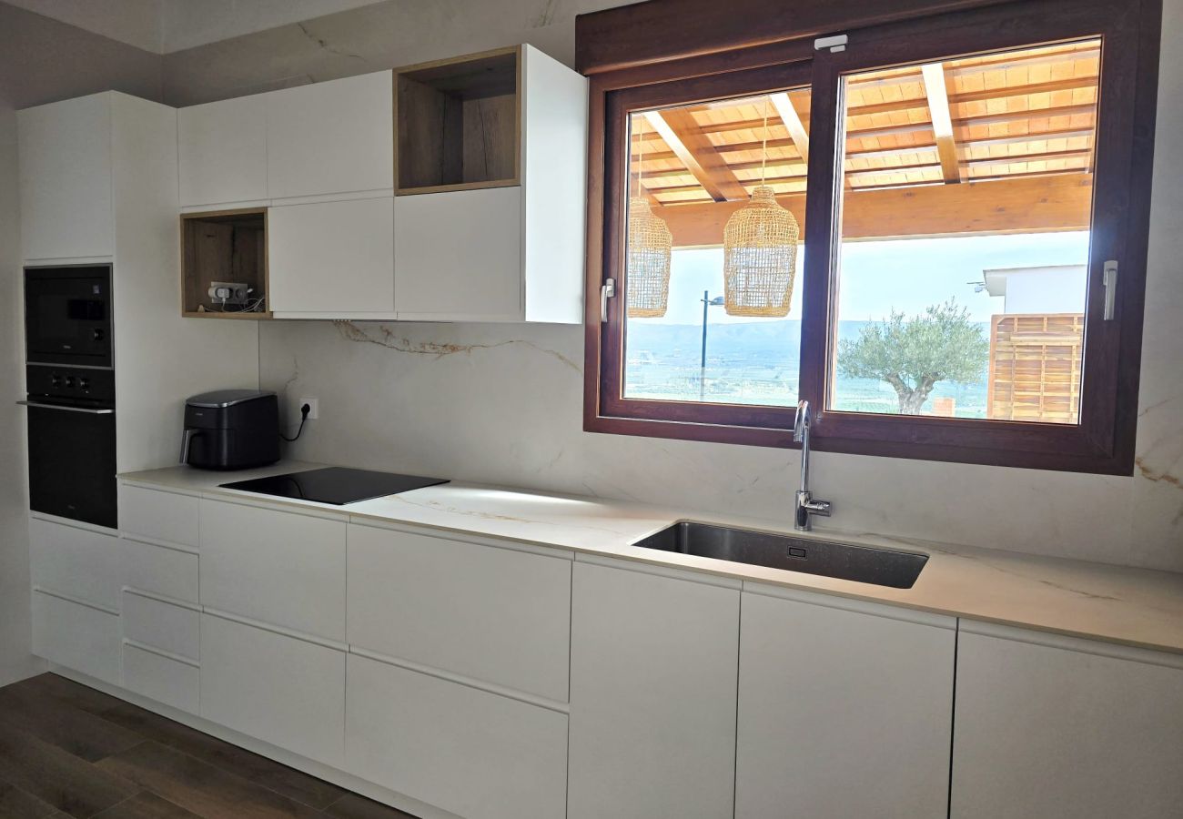 Chalet in L'Enova - Eco Luxury Villa | Private Pool + BBQ | 8 Guests