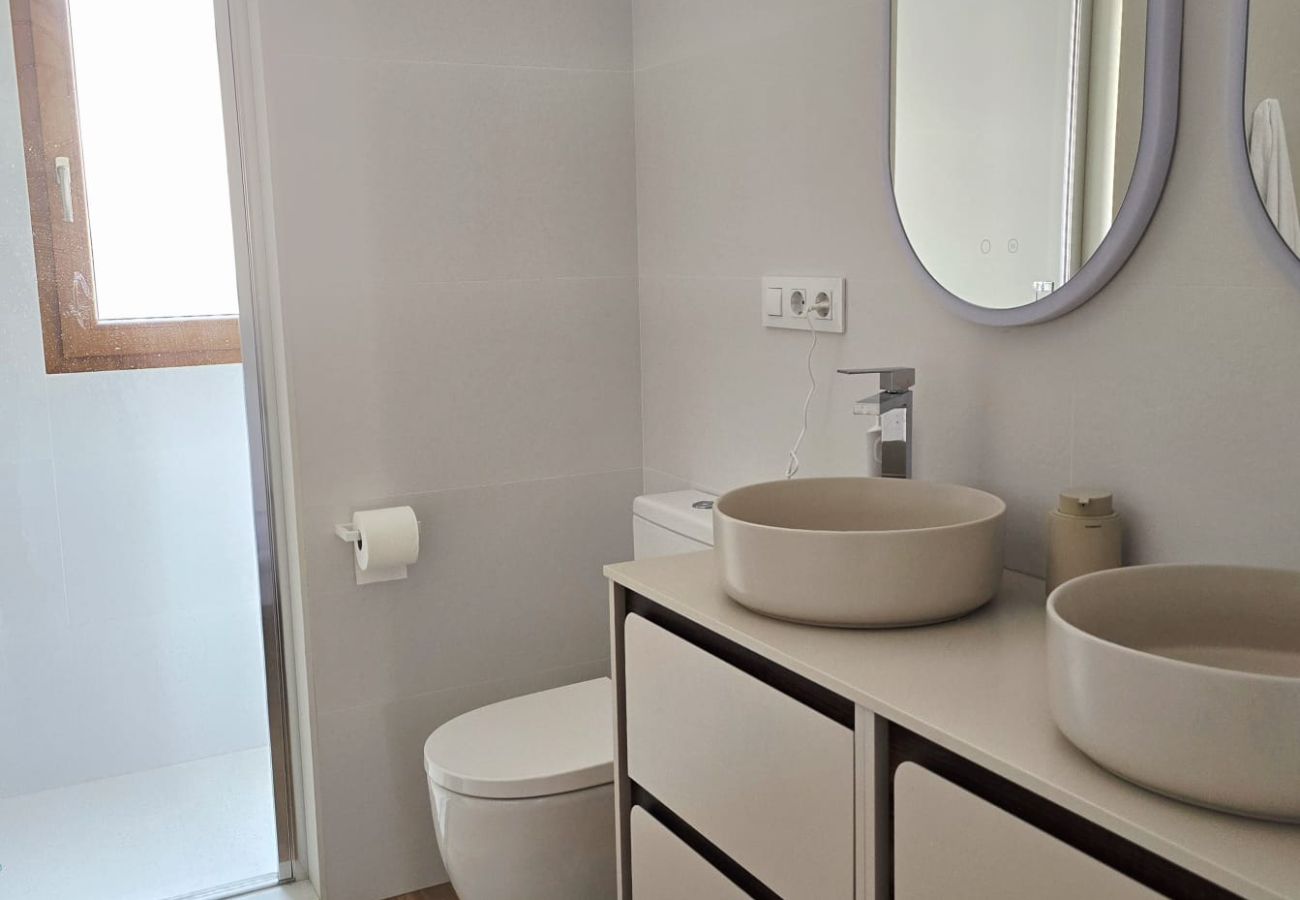 Chalet in L'Enova - Eco Luxury Villa | Private Pool + BBQ | 8 Guests