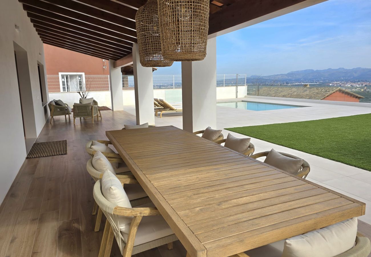 Chalet in L'Enova - Eco Luxury Villa | Private Pool + BBQ | 8 Guests