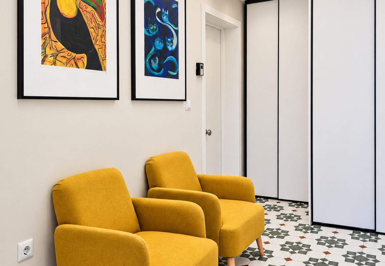 Apartment in Valencia / València - Beach Apartment | 1BR | 2 Guests | AC & WIFI