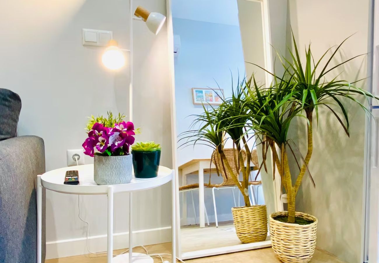 Apartment in Valencia / València - Beach Apartment | 1BR | 4 Guests | AC & WIFI