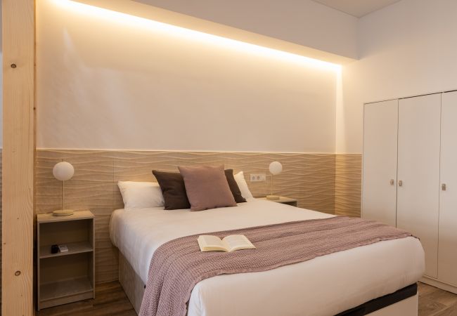 Apartment in Valencia - Valencia Urban Suite XII | 4 Viajeros | A/C & Wi-Fi | Cerca del Centro