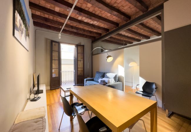 Appartement à Barcelona - GRACIA DREAM, très bel appartement restauré en location de vacances à Barcelone centre, Gracia