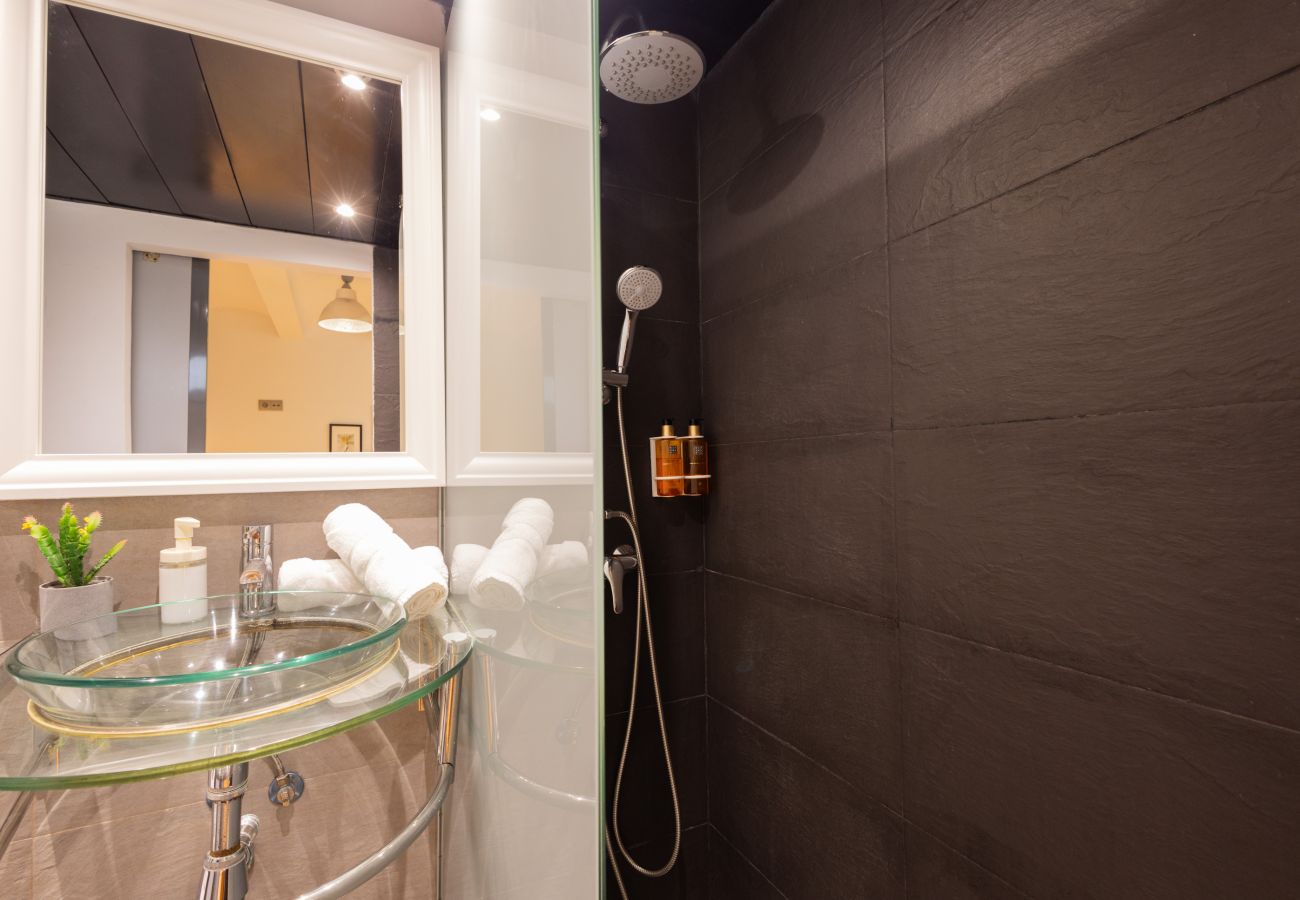 Appartement à Valence / Valencia - Apartamento en Ruzafa | 4 Viajeros | 5 min Centro