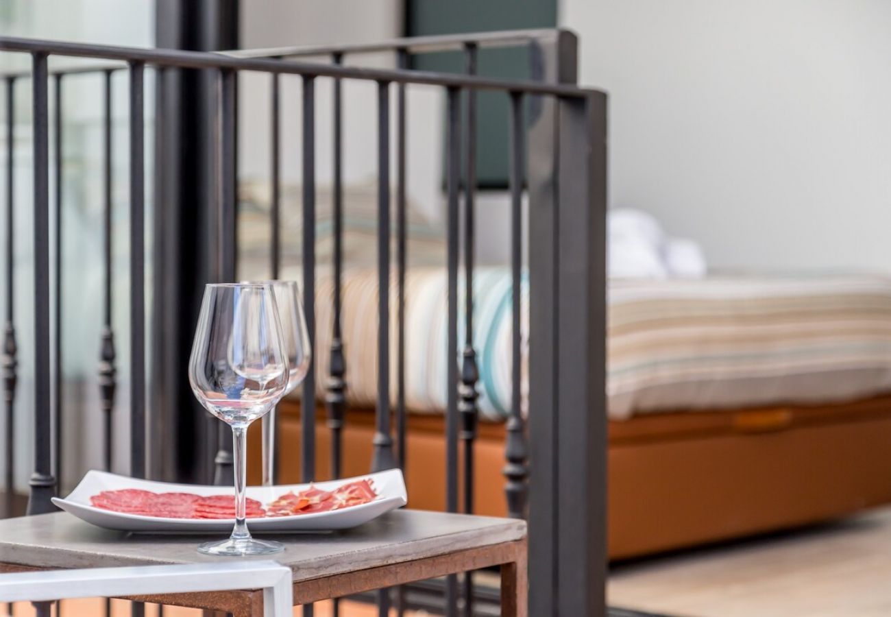 Appartement à Valence / Valencia -  CATHEDRAL LUXURY TERRACE FLAT 2BR,2BA, A\C,Wifi