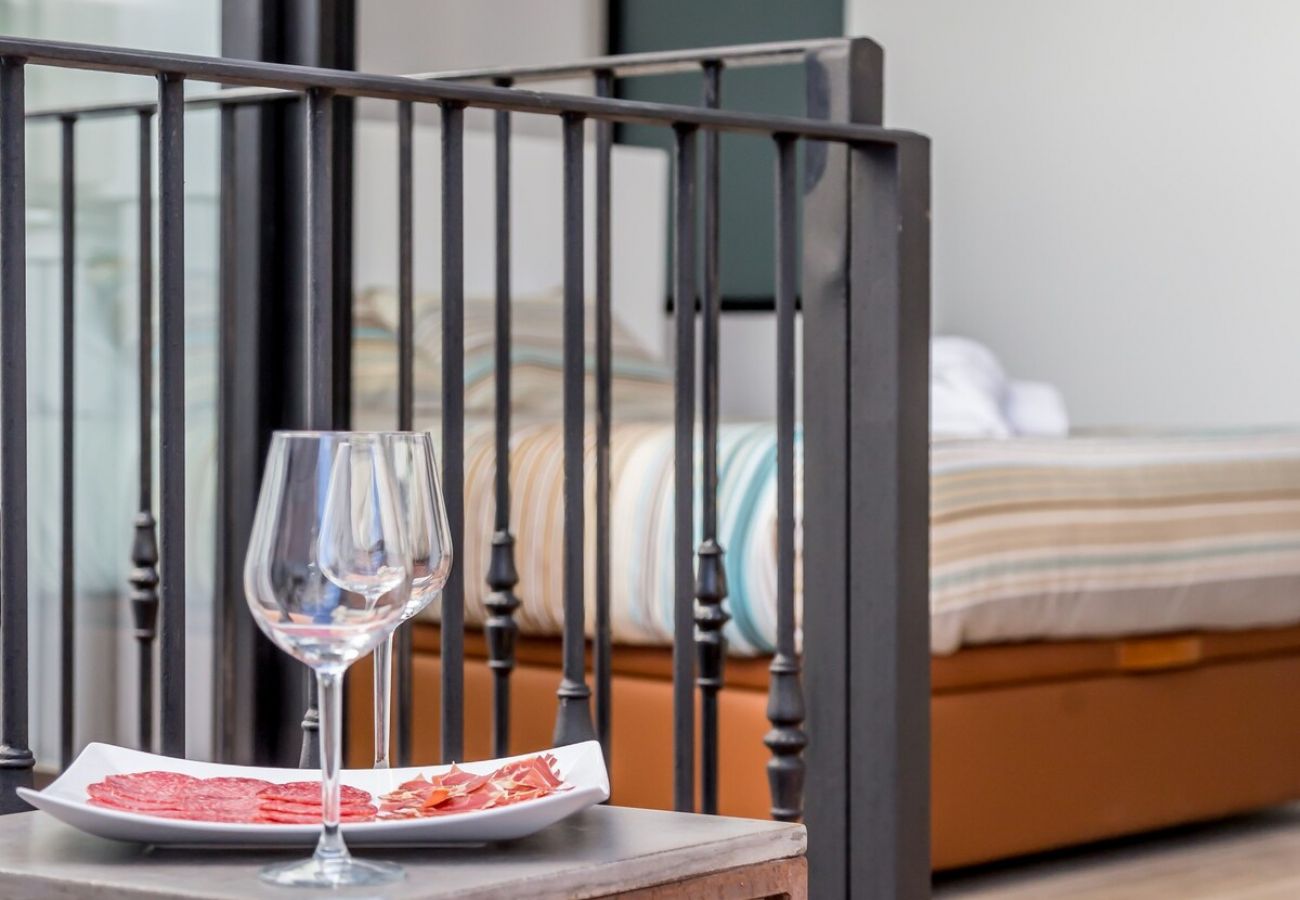 Appartement à Valence / Valencia -  CATHEDRAL LUXURY TERRACE FLAT 2BR,2BA, A\C,Wifi
