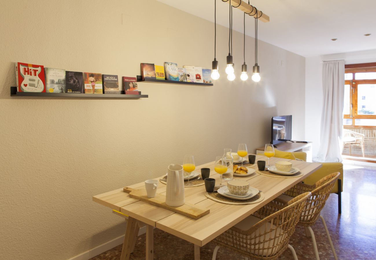 Appartement à Valence / Valencia - Old Town Quart Towers Stay I | AC & WiFi | 4 Viajeros