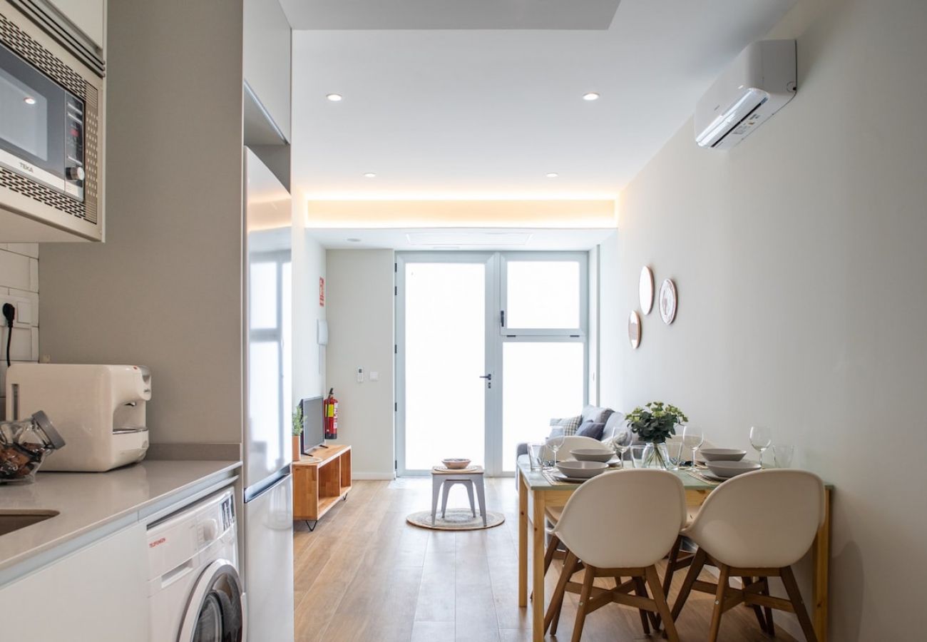 Appartement à Valence / Valencia - Port Suite VIII | 4 Viajeros | AC & WiFi | 15 min Ciudad Artes