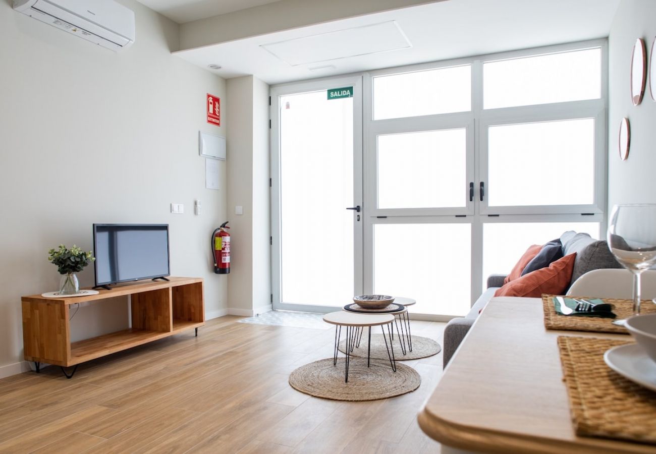 Appartement à Valence / Valencia - Port Suite VII | 6 Viajeros | AC & WiFi | 15 min Ciudad Artes