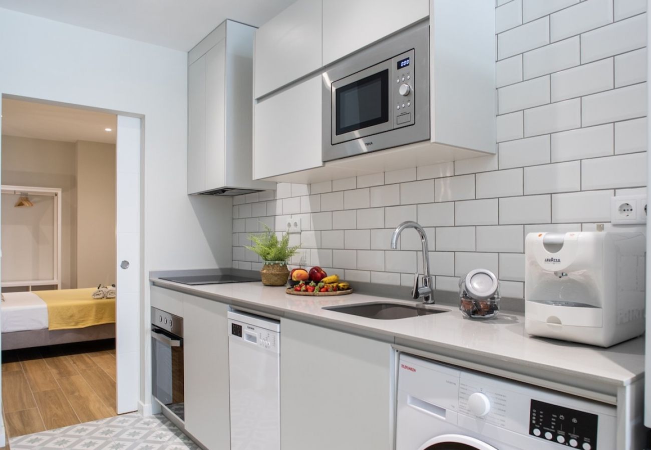 Appartement à Valence / Valencia - Port Suite VII | 6 Viajeros | AC & WiFi | 15 min Ciudad Artes