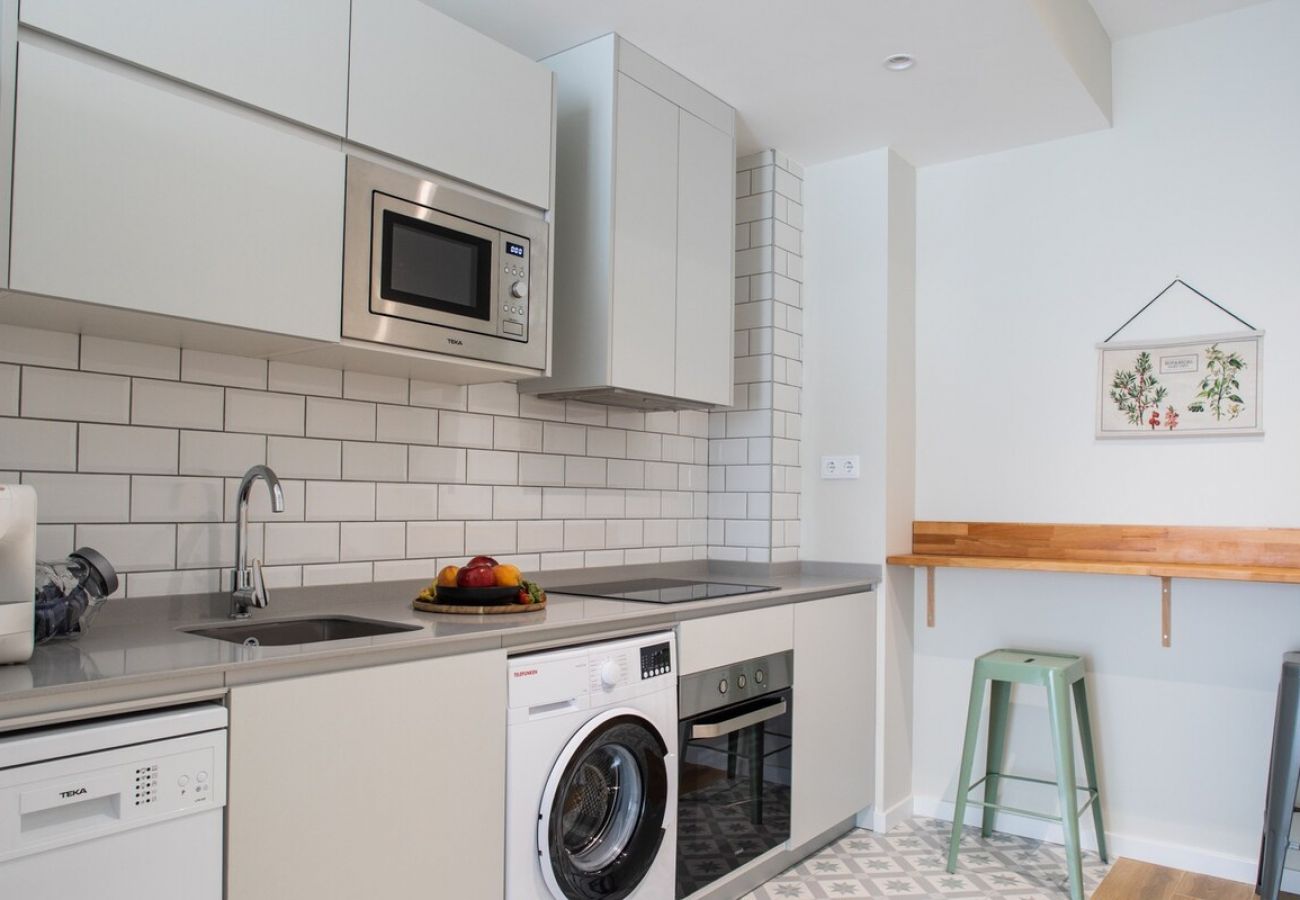 Appartement à Valence / Valencia - Port Suite VI | 6 Viajeros | AC & WiFi | 15 min Ciudad Artes
