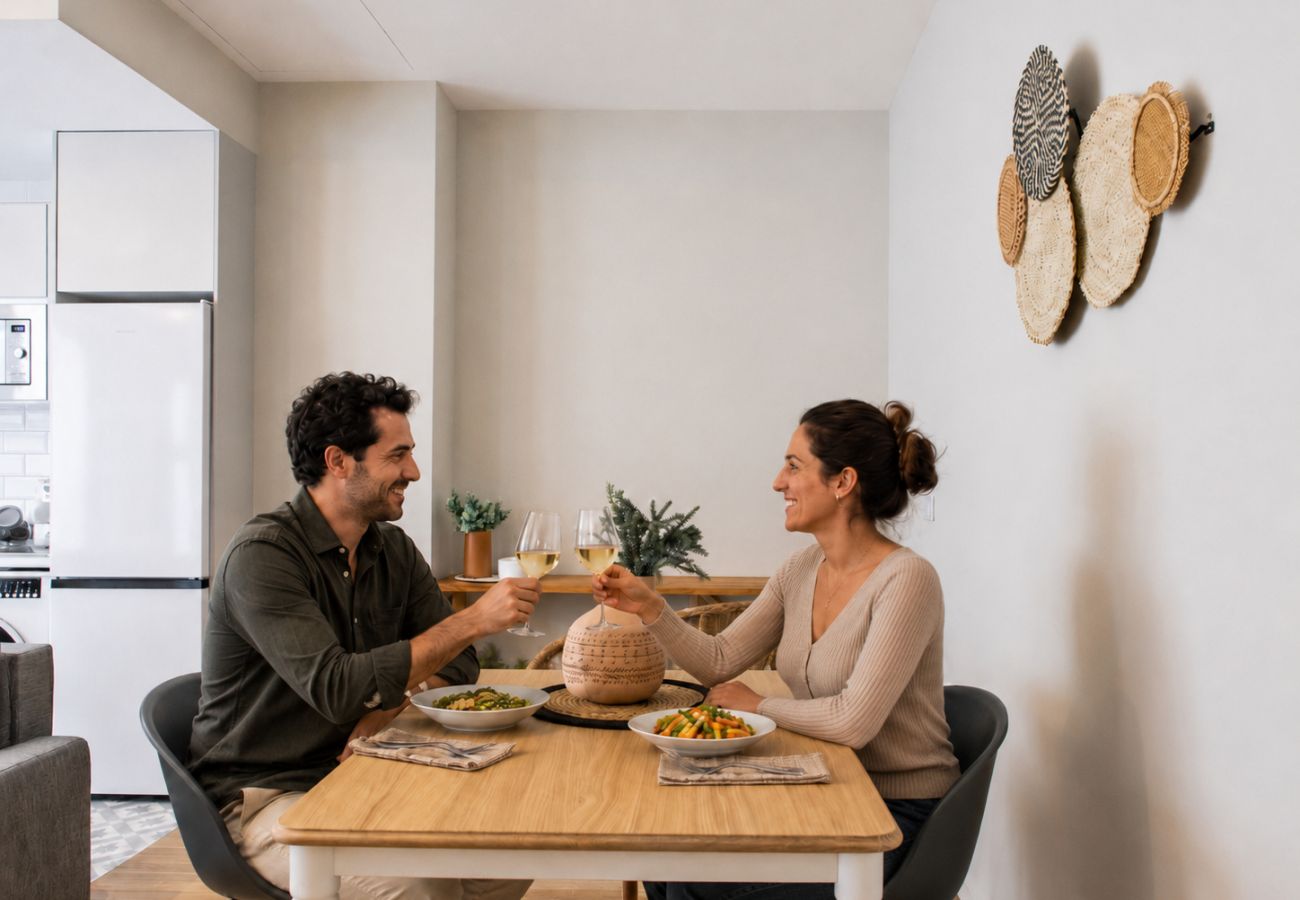 Appartement à Valence / Valencia - Port Suite X | 4 Viajeros | AC & WiFi | 15 min Ciudad Artes