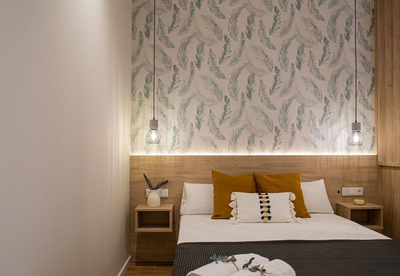 Studio à Valence / Valencia - Port Suite IV | 3 Viajeros | AC & WiFi | 15 min Ciudad Artes
