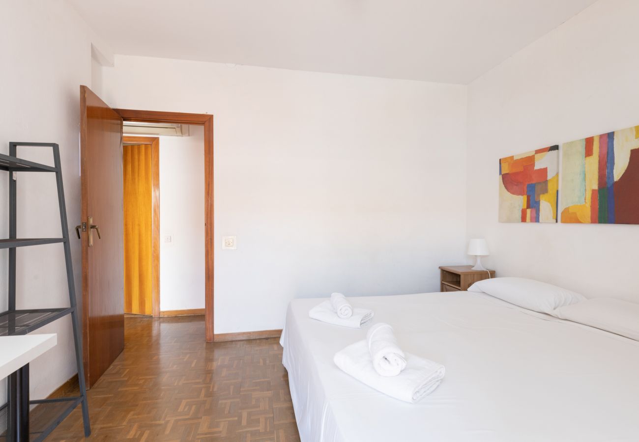 Appartement à Barcelone - ATIC, PRIVATE TERRACE, 2 BEDROOMS