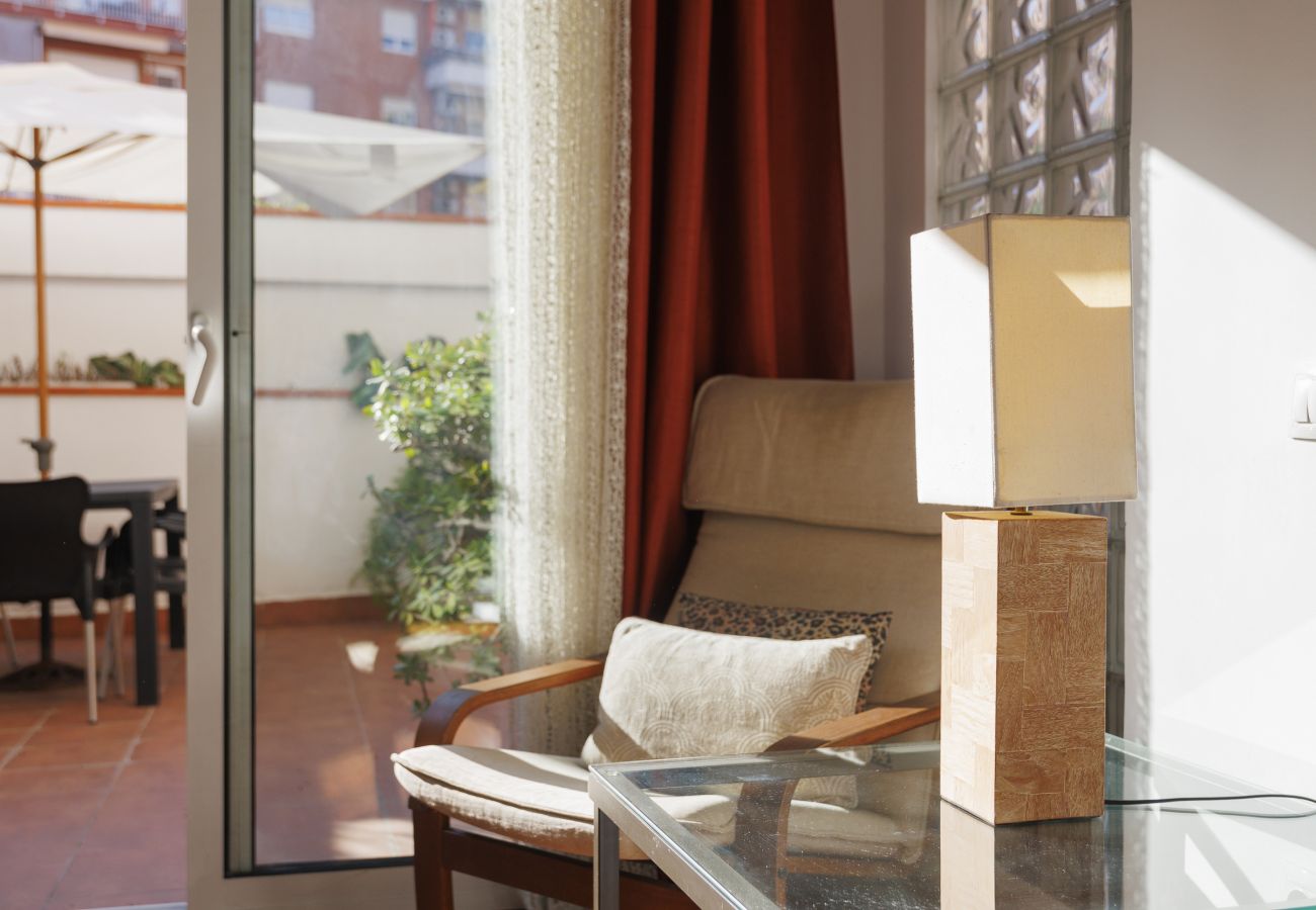 Appartement à Barcelone - Terrasse privative, 3 chambres, 2 salles de bain, Barcelona centre