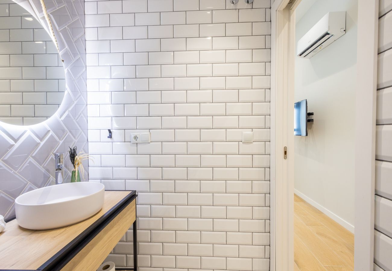 Appartement à Valence / Valencia - The Sea Rooms XIII | AC & WIFI | 15 min Playa