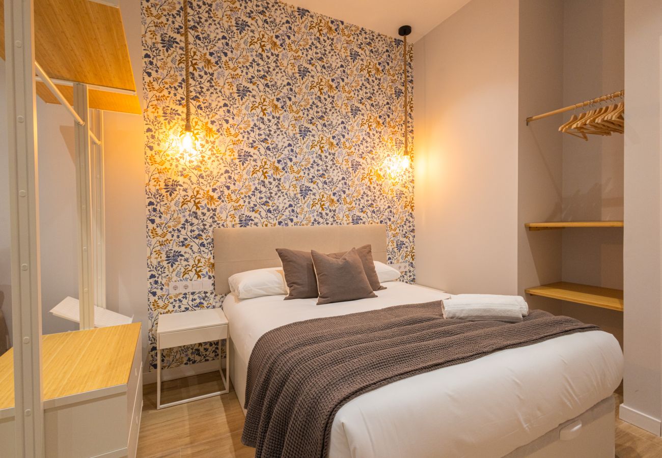 Appartement à Valence / Valencia - Olive Loft I | AC and WIFI | 10 min City Center