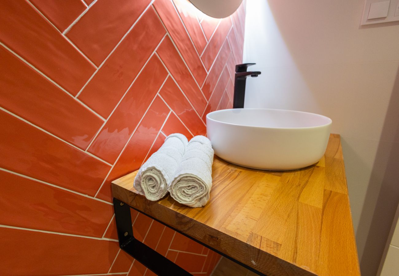 Appartement à Valence / Valencia - Olive Loft II | AC and WIFI | 10 min City Center