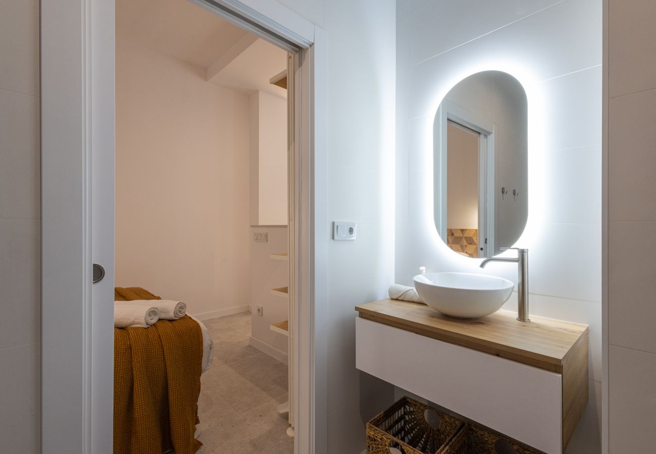 Appartement à Valence / Valencia - The Sorolla Apartment VI | AC & WiFi | 4 Viajeros